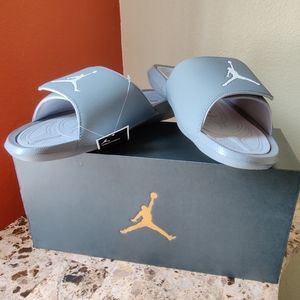 Jordan Hydro 6  sandals slides